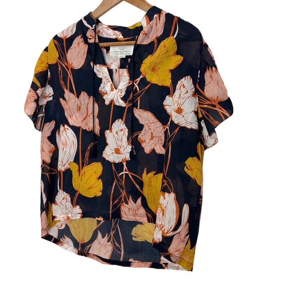 Trovata Birds of Paradis Floral Blouse Womens S Blakc Tassel Boho Lightweight - Picture 3 of 16